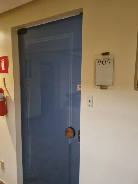 imagem 1 - Sala comercial de 50m² disponível para venda - Centro imagem 1 - Sala comercial de 50m² disponível para venda - Centro