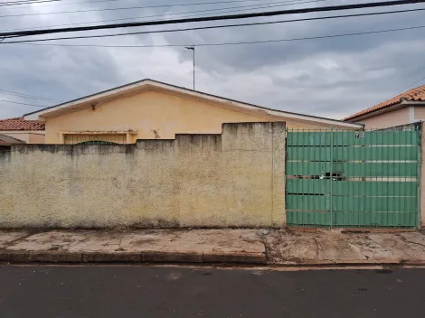 imagem 1 - Casa com ótima localização e amplo terreno. imagem 1 - Casa com ótima localização e amplo terreno.